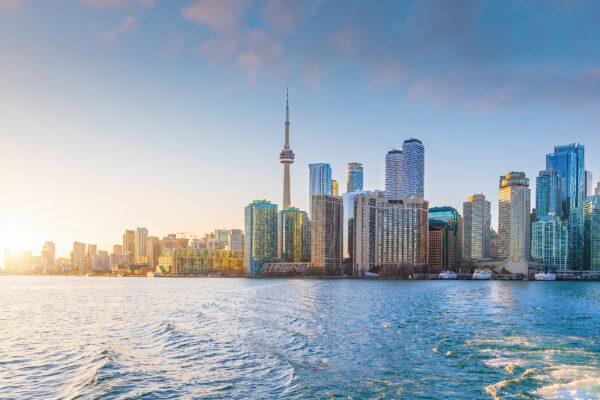 Verhuizen naar Canada Toronto